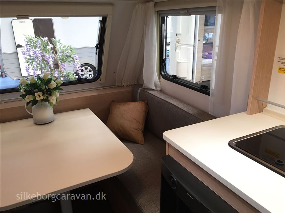 Adria Aviva 360 DK